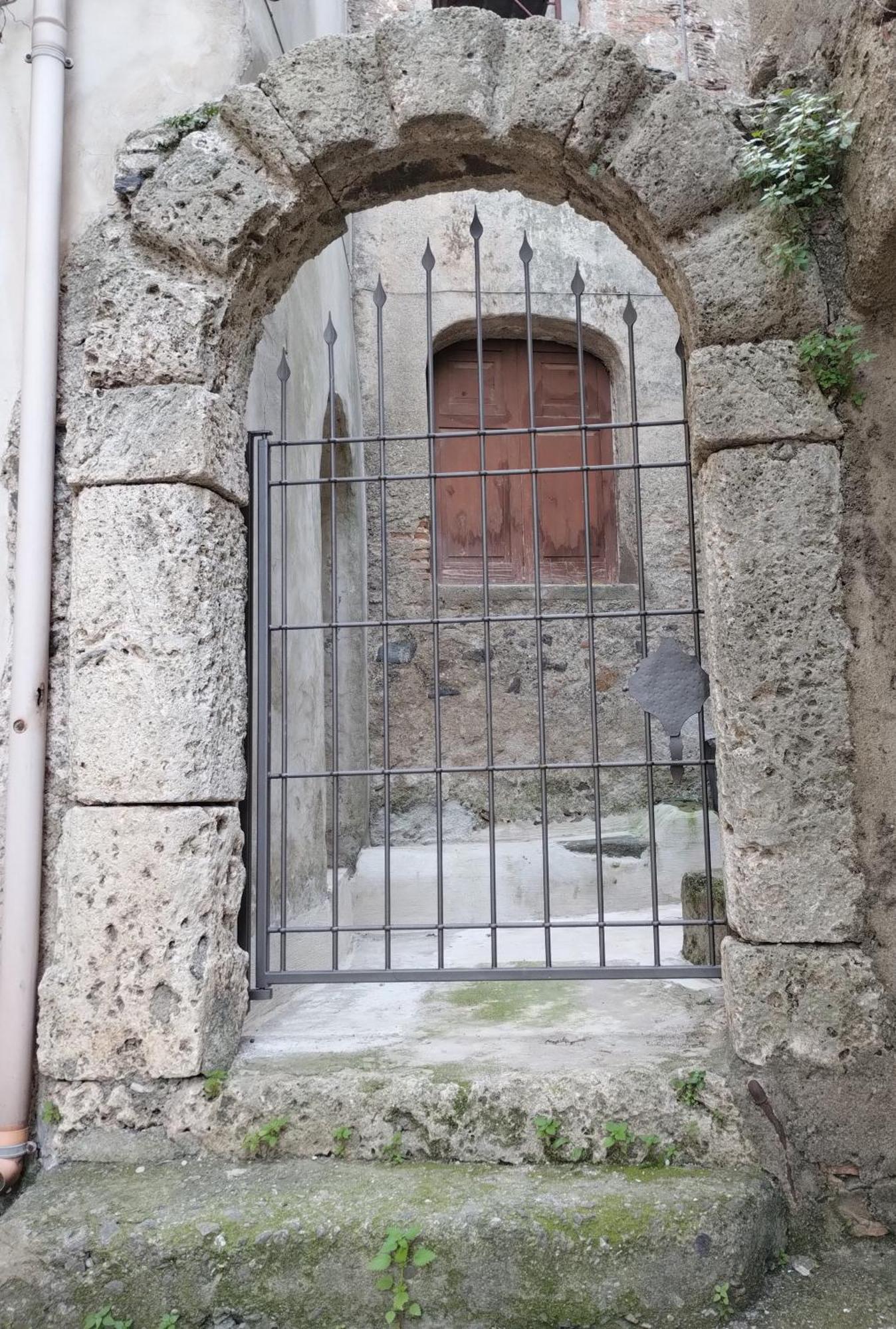 La Camera Nel Villaggio Messina Luaran gambar